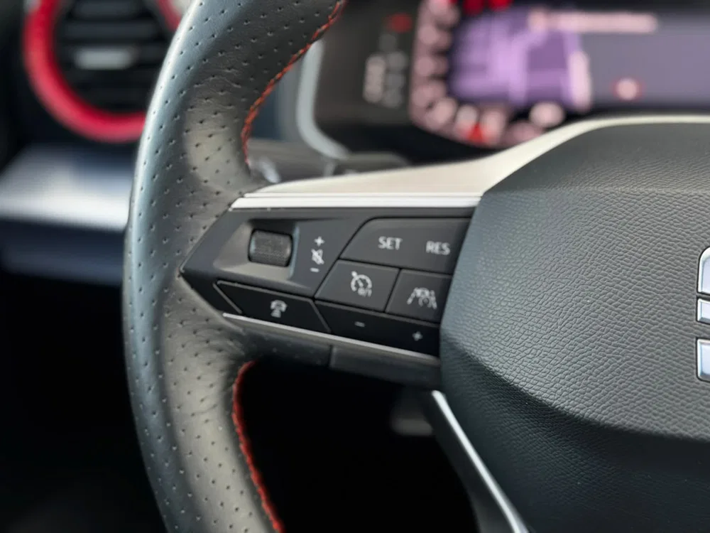 SEAT Ibiza 1.0 EcoTSI FR Pano l Camera l Keyles l Led uit 2023, foto 14