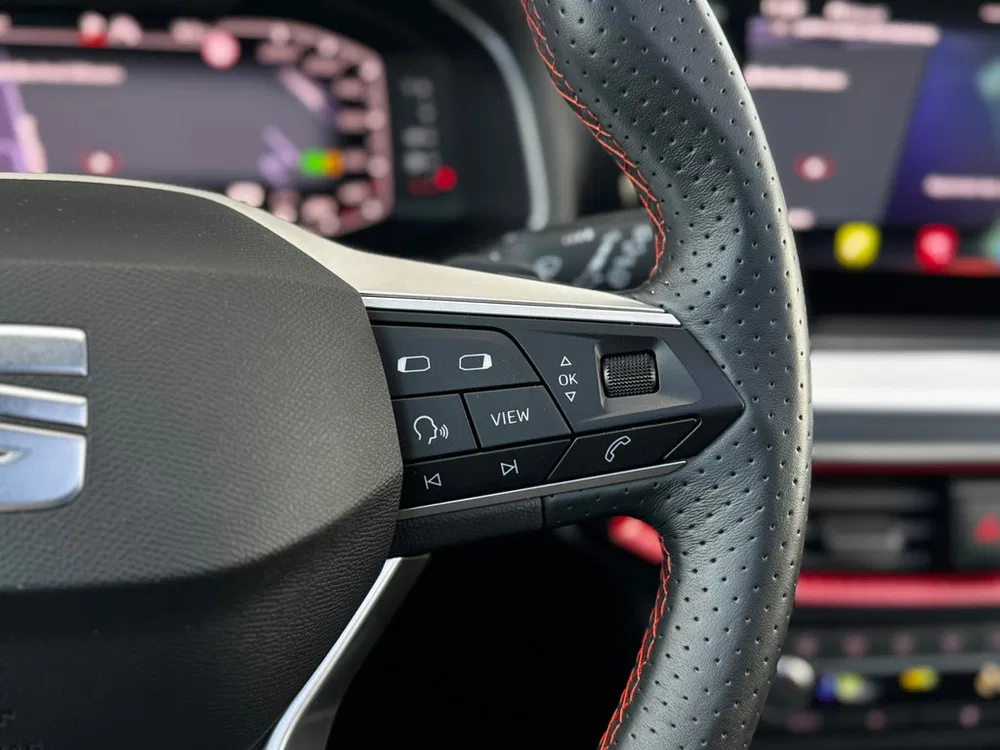 SEAT Ibiza 1.0 EcoTSI FR Pano l Camera l Keyles l Led uit 2023, foto 15